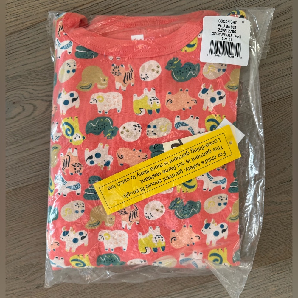 Brand new tea collection good night pajama set zodiac animals size 14